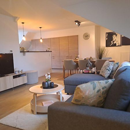 The Carmelite Apartment Ипер Екстериор снимка