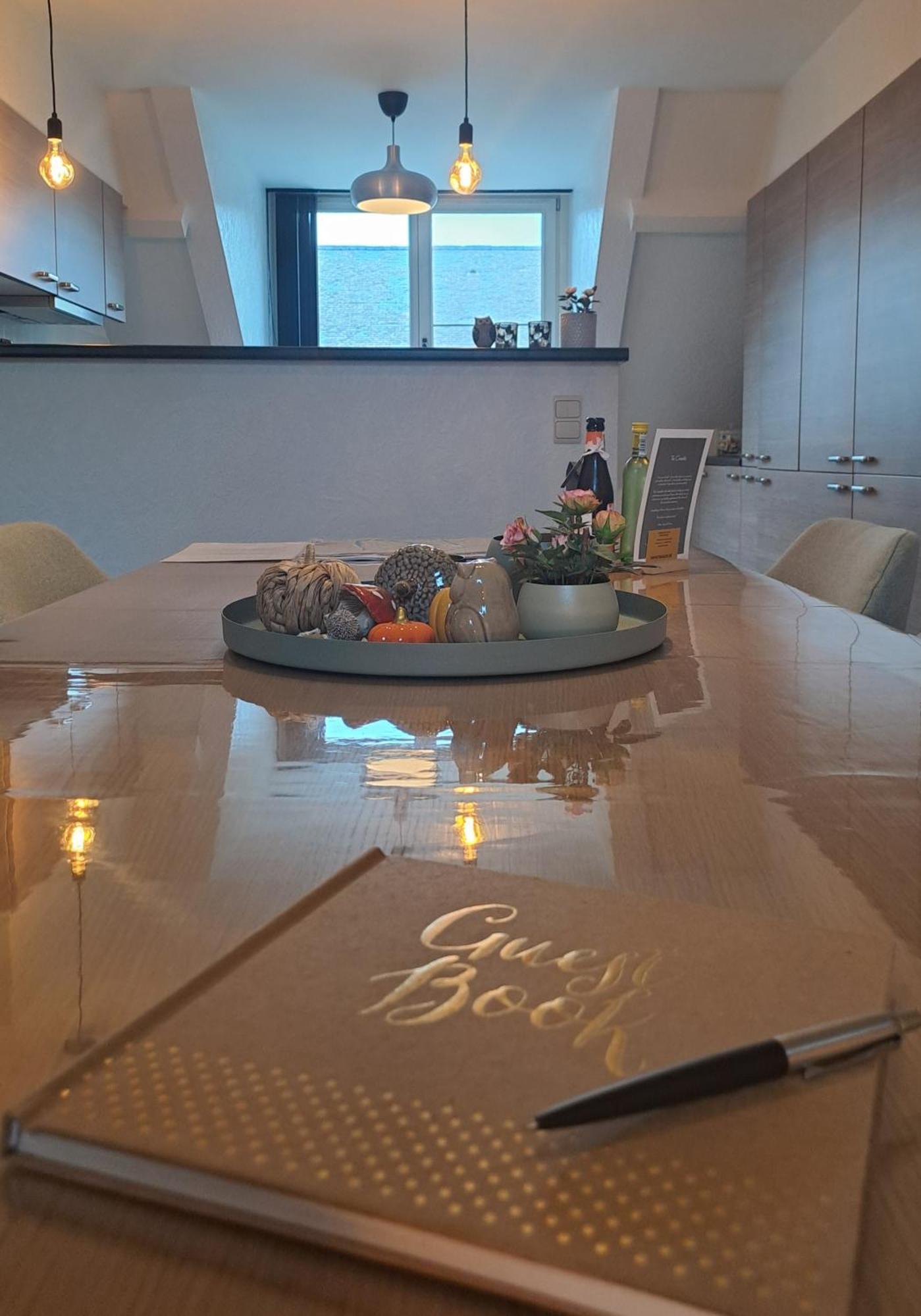 The Carmelite Apartment Ипер Екстериор снимка