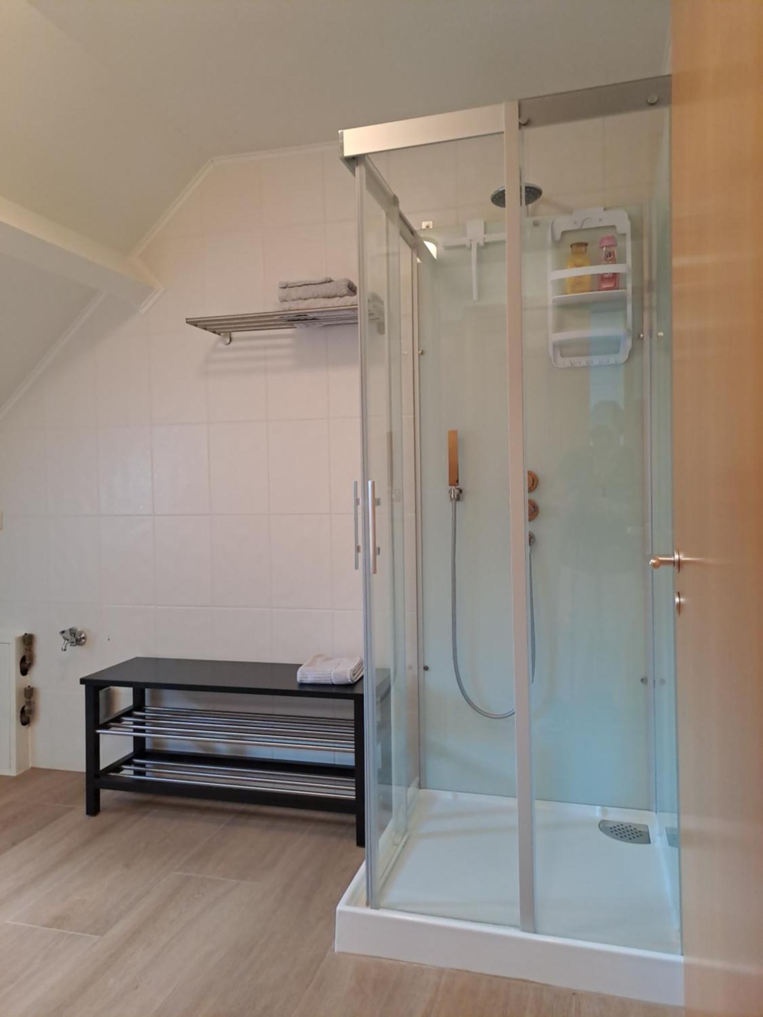 The Carmelite Apartment Ипер Екстериор снимка