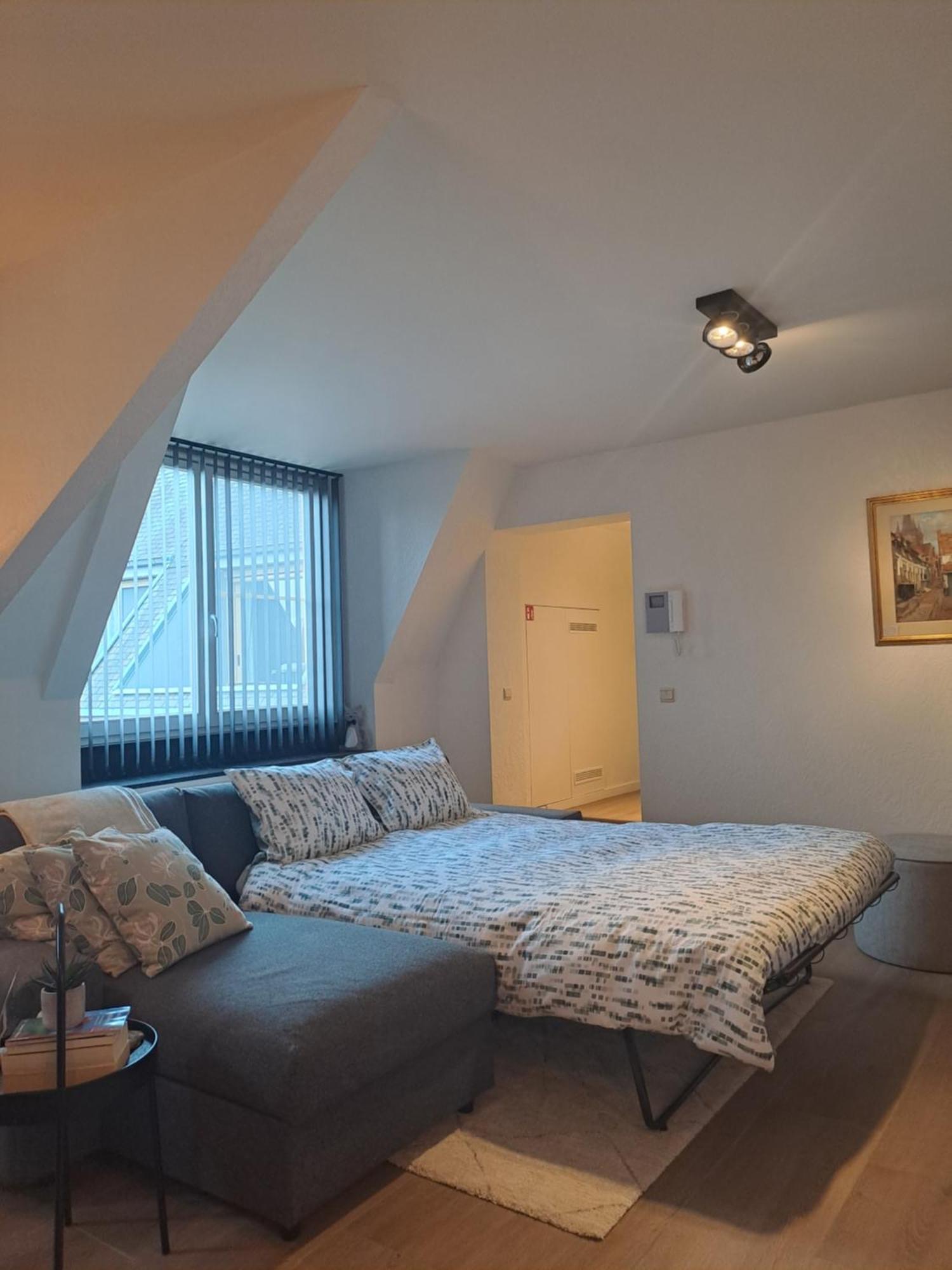 The Carmelite Apartment Ипер Екстериор снимка